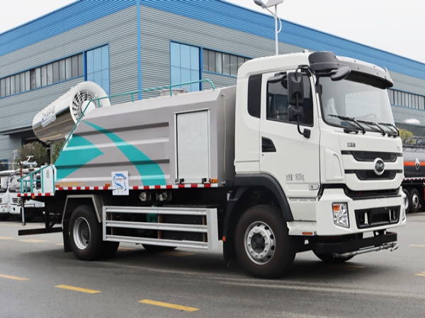 比亞迪10方純電動多功能抑塵車